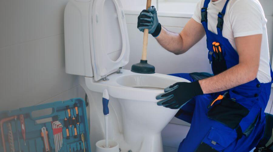 Local expert plumbing services in Newark, IL